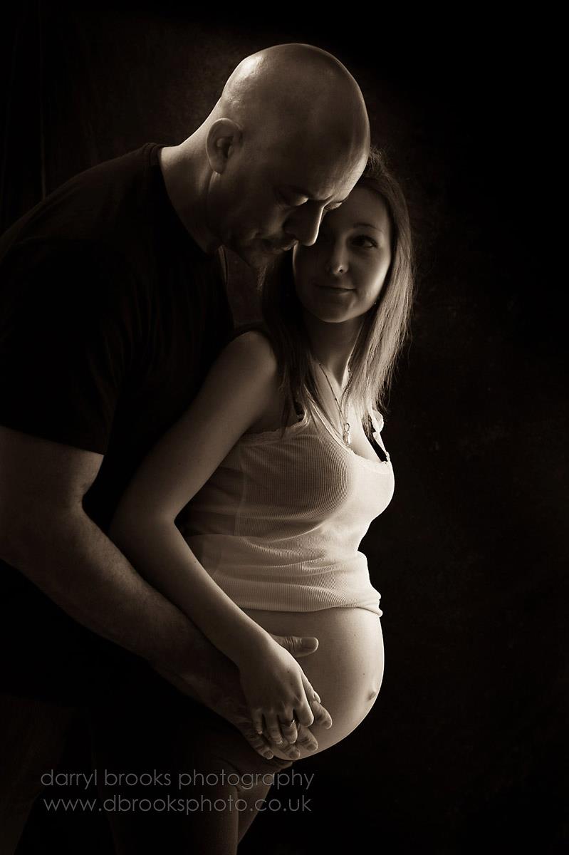 https://www.dbrooksphoto.co.uk/DBP/bumps2baby/images/babybumpgeorge2.jpg